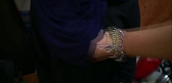Hijab wearing arab blowing dick